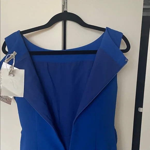 Chic Asymmetrical Blue Dress Fehaute size 6 NWT - Picture 8 of 9